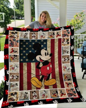 Personalized Mickey Mouse Flag Us Quilt Bedding Set Gifts For Family Bedroom Decor 0 1bf5f68d 6094 4b74 Af3c Cd6342ae6a19.jpg