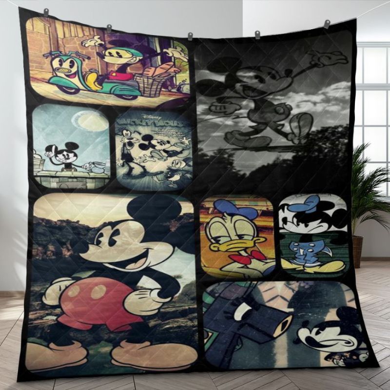 Disney Mickey Mouse Gift For Fan Funny Mickey Mouse And Friends Quilt Blanket Bedding Set 0 61738709 767e 478f Bfa5 62c0a311a233.jpg