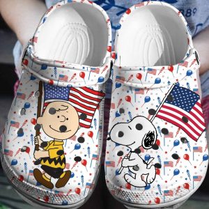 Footwearmerch July 4th Snoopy Crocs 3d Clog Shoes Inxpr 800x800 1.jpg