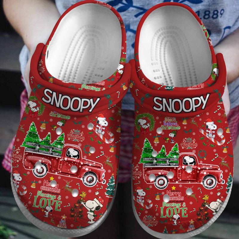 Footwearmerch Merry Christmas Snoopy Peanuts Cartoon Crocs Crocband Clogs Shoes Comfortable For Men Women And Kids Ptafz.jpg