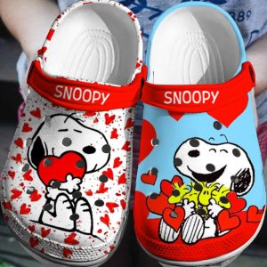 Footwearmerch Snoopy Crocs 3d Clog Shoes Vupll 800x800 1.jpg