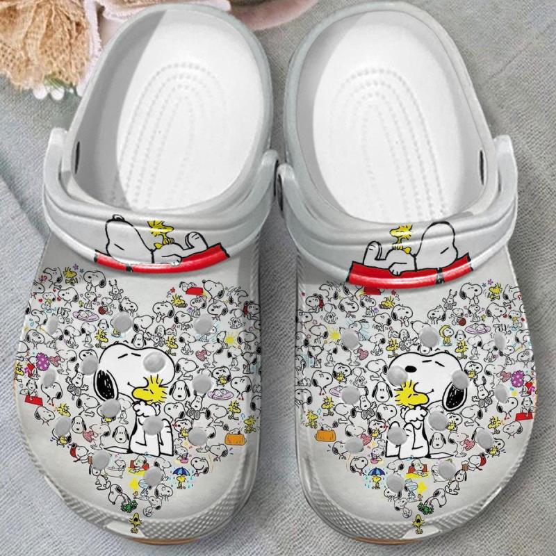 Footwearmerch Snoopy Peanuts Cartoon Crocs Crocband Clogs Shoes Comfortable For Men Women And Kids 7c0ux.jpg