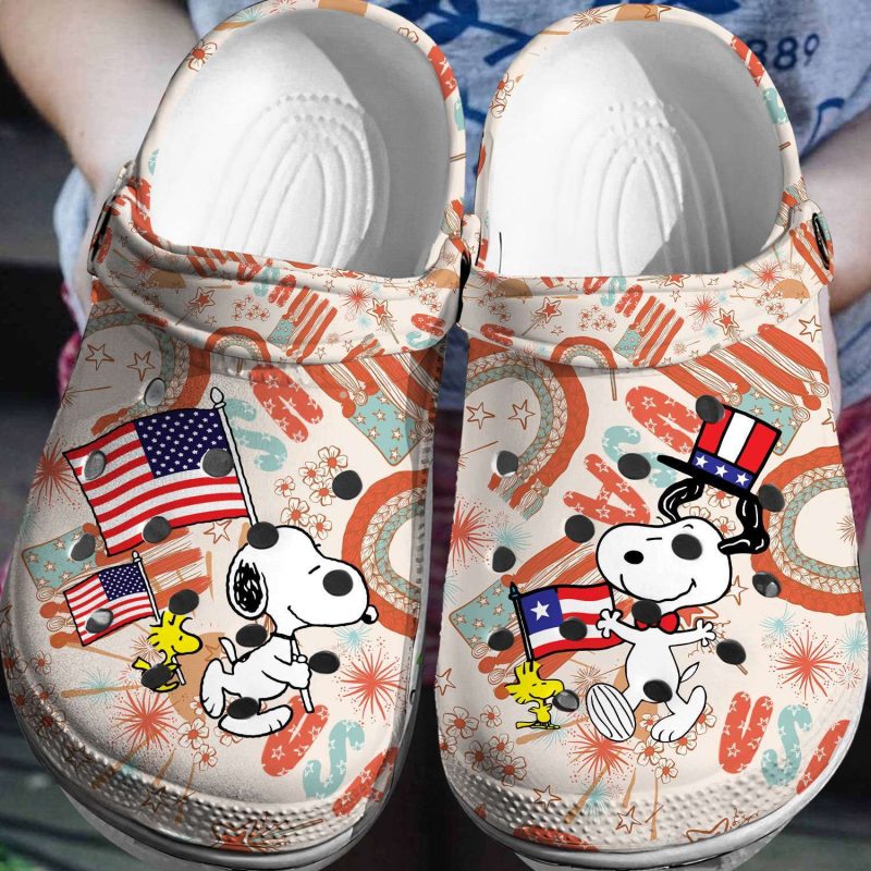 Footwearmerch Snoopy Woodstock 4th Of July Crocs 3d Clog Shoes 3od4b 800x800 1.jpg