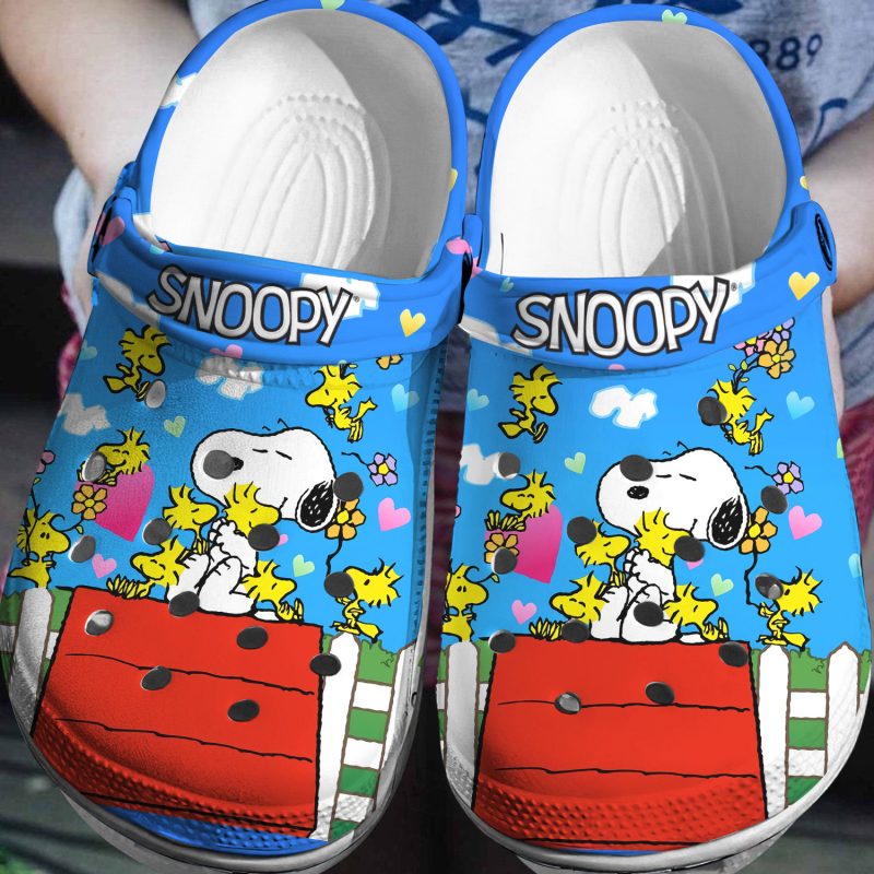 Footwearmerch Snoopy Woodstock Crocs 3d Clog Shoes Skxoo 800x800 1.jpg